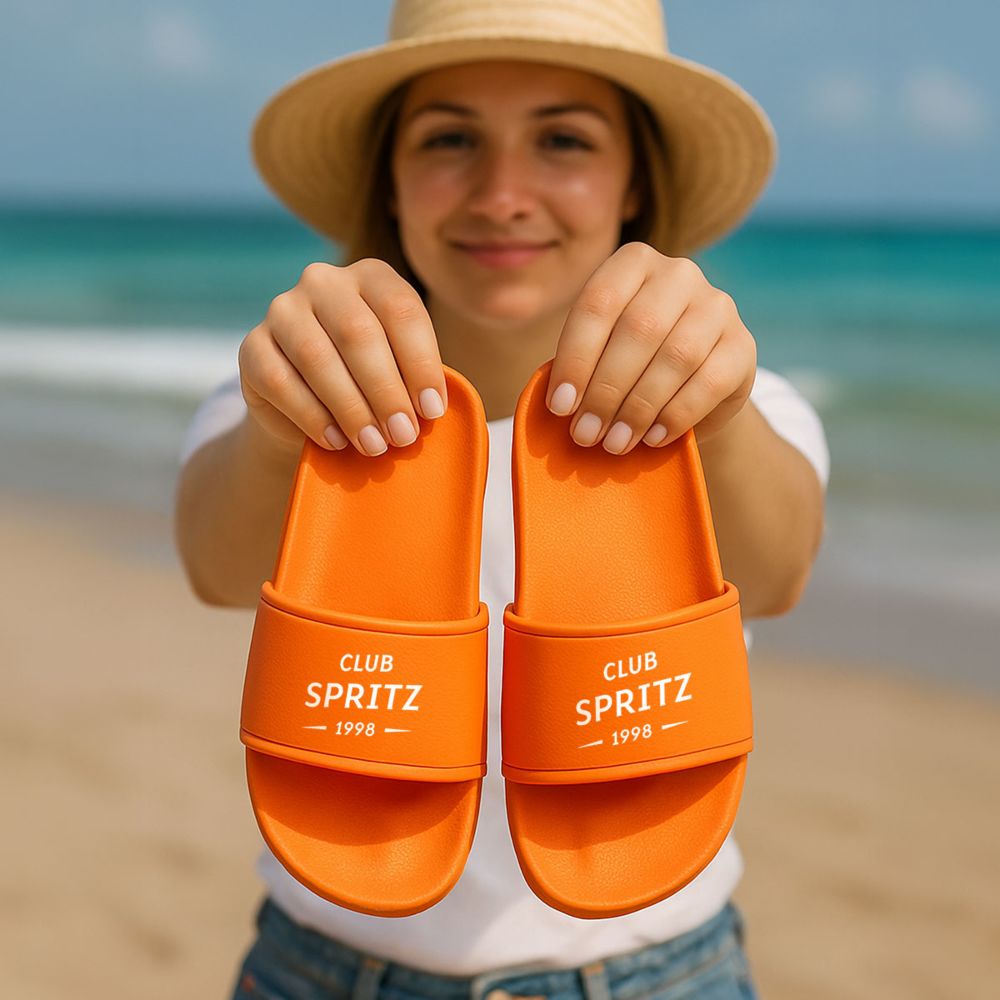 Personalisierbare Aperol Badelatschen mit Jahreszahl